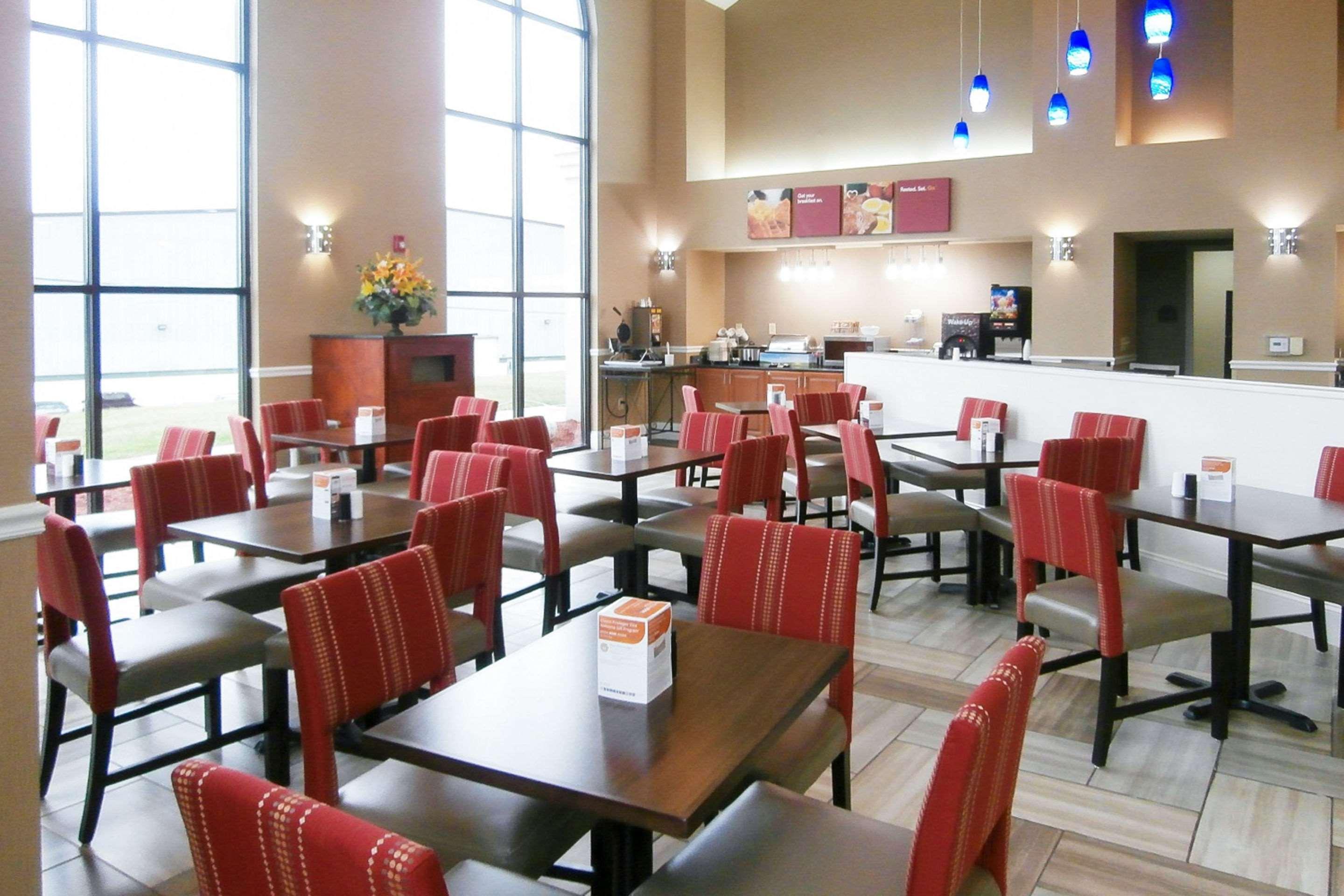 Comfort Suites Smyrna Esterno foto