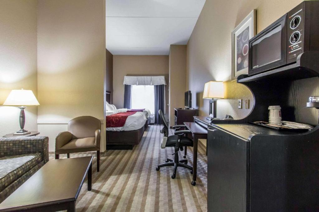 Comfort Suites Smyrna Esterno foto