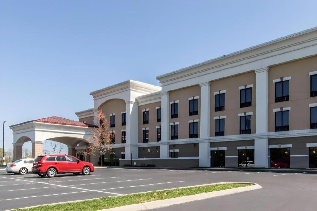 Comfort Suites Smyrna Esterno foto